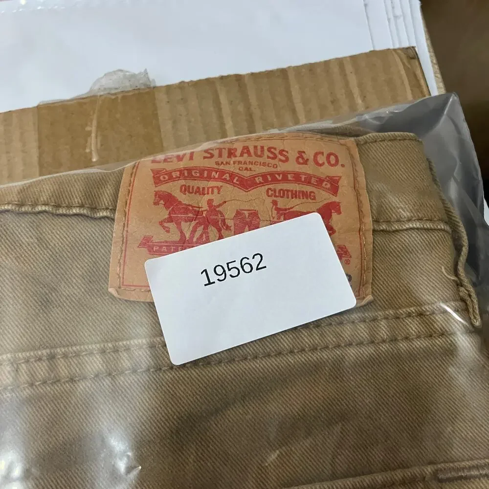 Levis levi 513